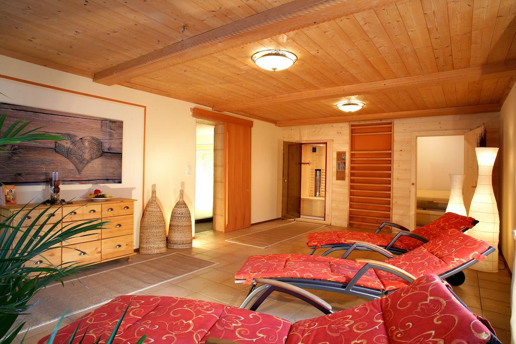 Гостевой дом Landgasthof Ledererwirt Эббс Экстерьер фото